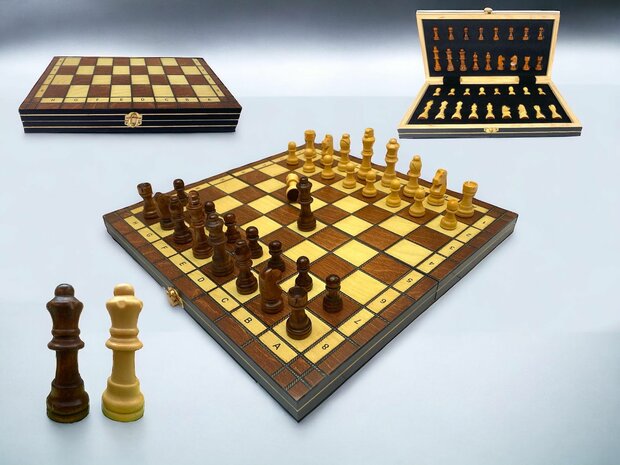 Chess board - with chess pieces - 34 cm - Chess set - Magnetic - Wood + 2 extra queens