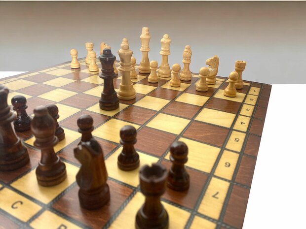 Chess board - with chess pieces - 49cm - Chess set - Magnetic - Wood + 2 extra queens