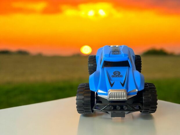 RC Car toy Xtreme 1:18