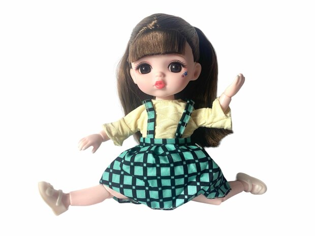 Toy doll with nice outfit and unique style - JELENA Fashion style 24cm brown hair