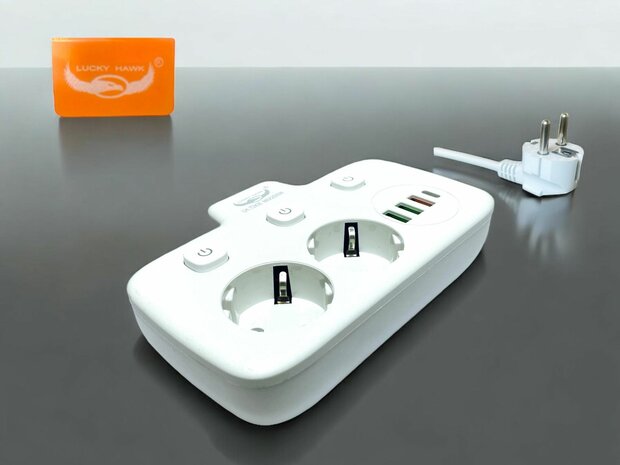 Power strip with USB-C 20W Fast Charger - 2 Sockets - 4 USB Ports 1.8 Meter