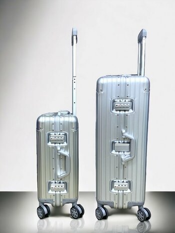 Suitcase set Aluminum 2-piece Suitcase set - Hand luggage and Large suitcase - 36L/90L - TSA lock - silver Iron