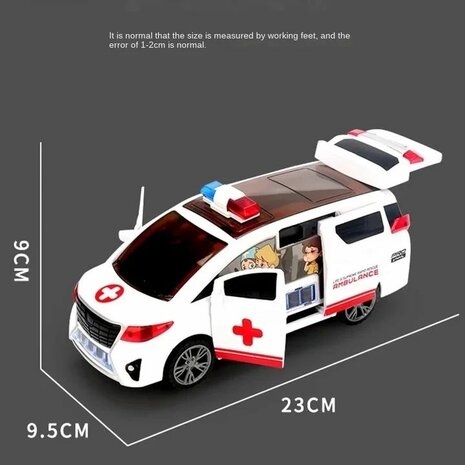 Spielzeug-Krankenwagen mit LED-Licht-Soundeffekten und automatisch bet&auml;tigten T&uuml;ren &ndash; kann selbst fahren &ndash; 23 cm